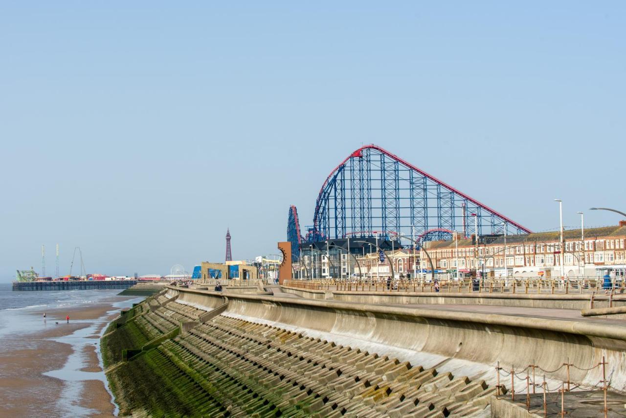 The Headlands Blackpool Exterior foto